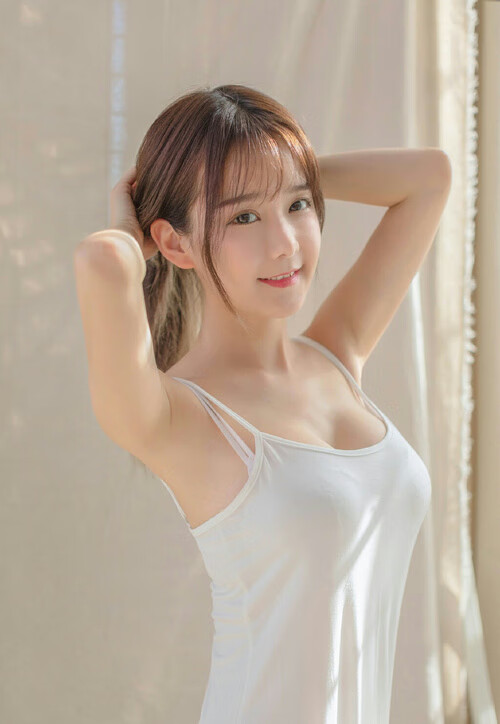 2021年季后赛:“水花兄弟”库里与汤普森联手,多次在关键时刻平推对手